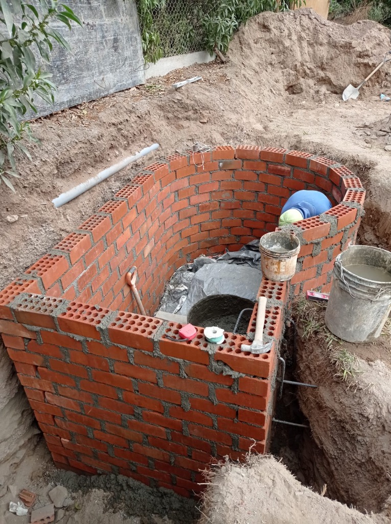 Estructura de pozo de absorción para efluente clarificado